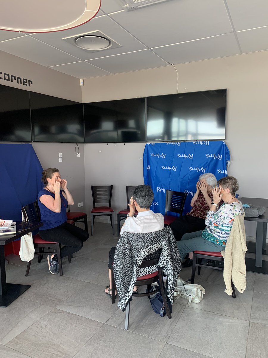 mariedepaquy's tweet photo. Bel événement à l’initiative résidences #ARFO avec @VilledeReims #65+ et @DptMarne dans le cadre de la semaine du #bienmanger #bienveillir des ateliers toute la journée @HippodromeReims et toute la semaine dans les résidences https://t.co/dIfzzlwnuH