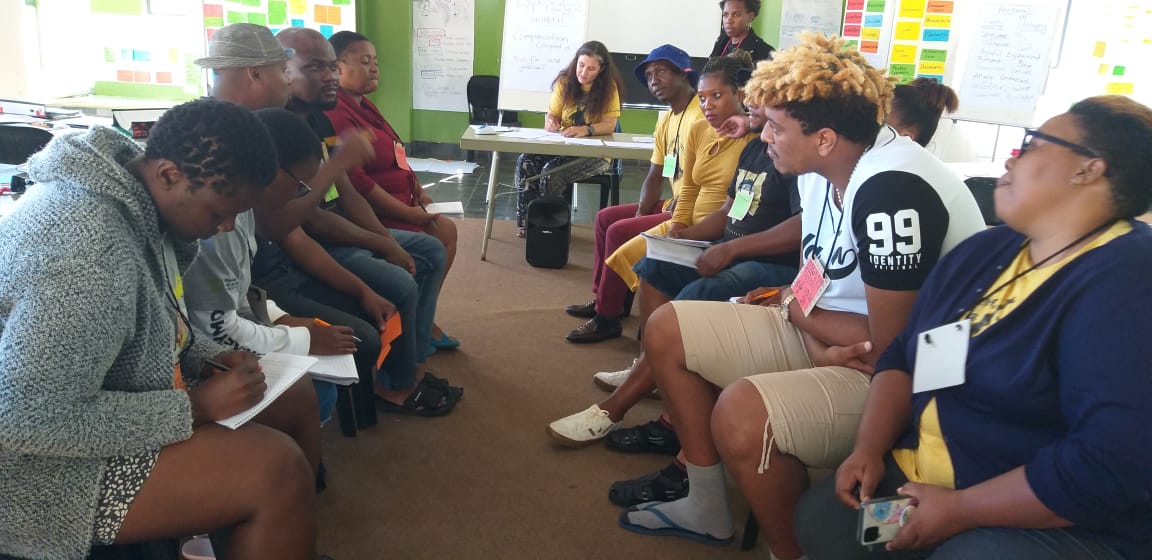 groundWorkSA's tweet photo. Week 2 of the Environmental Justice School (EJS) included an introductory session on Rights and Regulations by Centre for @CentreEnvRights focusing on the Constitution of South Africa, the Bill of Rights, PAIA. Participants also learnt about Environmental Health issues
#EJS2022 https://t.co/cr3H0v1Ssl