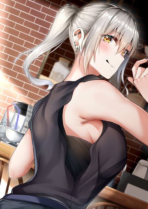 行きつけ喫茶店のバイトちゃん17
「ジロジロ見すぎw」 