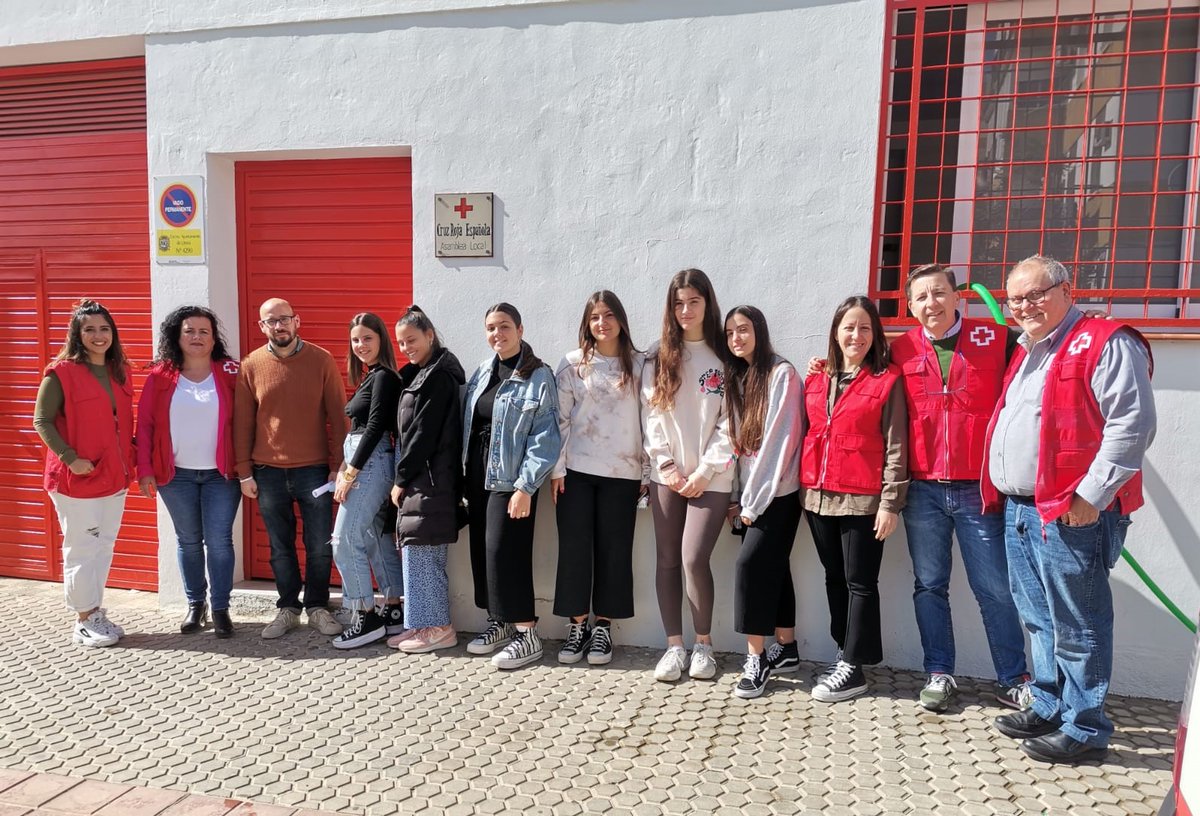 CruzRojaSevilla's tweet photo. Nuestro agradecimiento al alumnado del IES Virgen de Consolación de Utrera por su donación de 255€ a #CRUtrera para atender a las personas afectadas por el conflicto en Ucrania.
¡GRACIAS! ❤️ https://t.co/iX2m1UFBtz