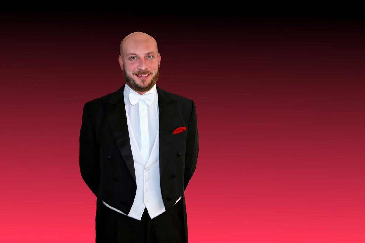 SestoQuatrini's tweet photo. 🛑 PRIMA DELLA PRIMA 🛑
@raicinque merc. 11 maggio ore 21:15 (replica dom. 15 maggio ore 18.45)
#AnnaBolena , dal @CarloFeliceGe allo storico programma che vi fa vedere il “dietro le quinte”.
📸 Marcello Orselli
#annabolena #donizetti #primadellaprima #rai5 #teatrocarlofelice https://t.co/882Fy9jOfw