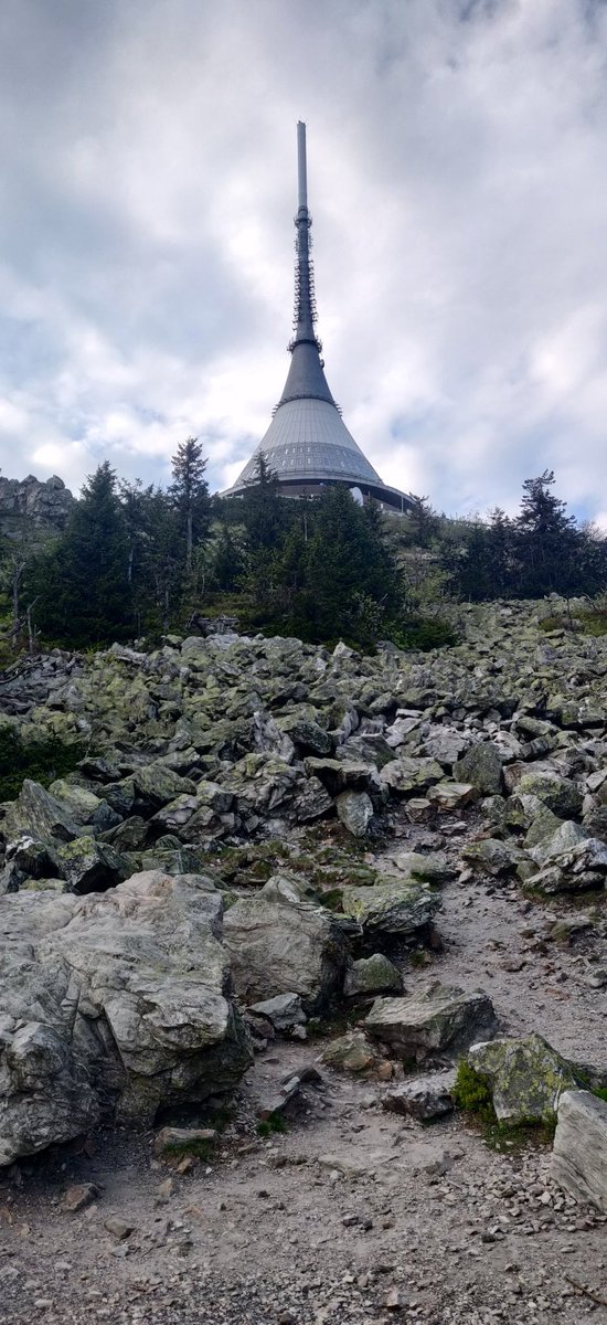 Gryphus's tweet photo. Jested Tower hill climb @ #GRYaris #RZ 2022-05-08 #Jested #Architecture #Hyperboloid #Cars #Hothatch #Sportscar #Toyota #トヨタ #GRヤリス https://t.co/0yY04NPAuO