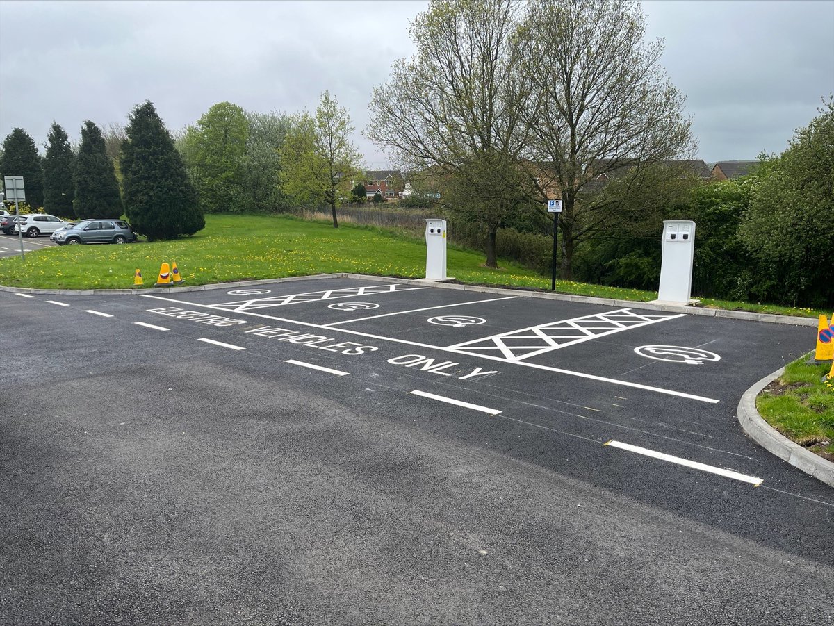 kaystmsltd's tweet photo. @blackburndarwen is reducing the impact on the environment by installing EV charging bays, together we reduce our carbon footprint.

It's a pleasure to install these for our local authority, working in partnership with Blackburn with Darwen Council on yet another project. https://t.co/SG5DDQfMsJ