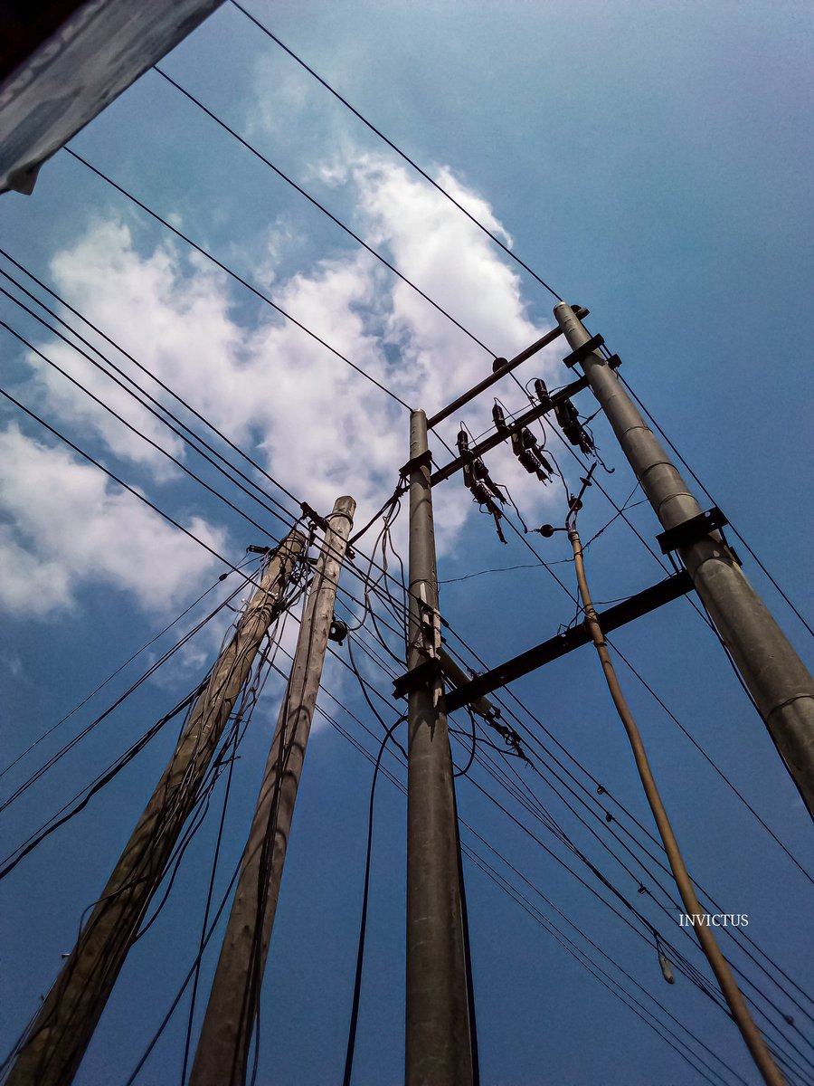 invictusworldc2's tweet photo. And still, like Air I'll Rise
Into a day that's wondrously clear
I RISE !!
I RISE !!!!
I RISE !!!!!!
- Maya Angelou

#MondayMotivation #mondayvibes #streetphotography #Documentary #lagosstreet #IRiseWeRise https://t.co/YHewRSKbuy