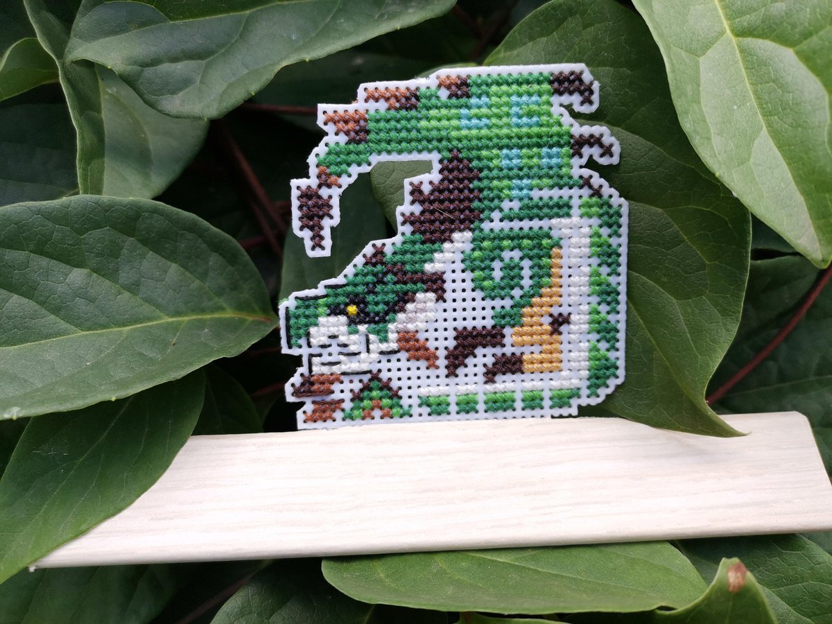 Hell_arred's tweet photo. Rathian is one of my favorite monsters from Monster Hunter.
She's finally ready! 

The figurine is made in the technique of cross-stitching on a plastic canvas.

#handmade #crossstitch #cross_stitch #MonsterHunter #rathian #Nintendo https://t.co/ho5S8k4mLV