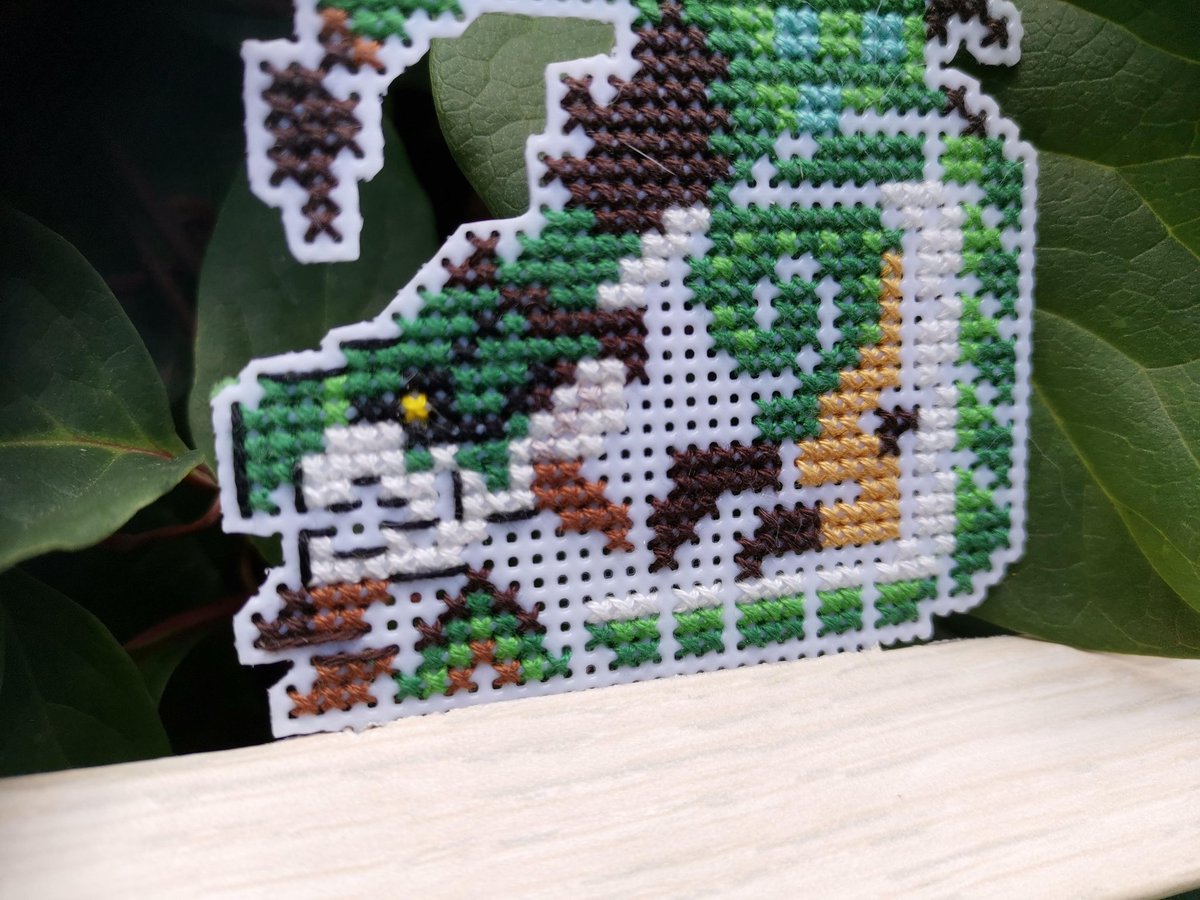 Hell_arred's tweet photo. Rathian is one of my favorite monsters from Monster Hunter.
She's finally ready! 

The figurine is made in the technique of cross-stitching on a plastic canvas.

#handmade #crossstitch #cross_stitch #MonsterHunter #rathian #Nintendo https://t.co/ho5S8k4mLV