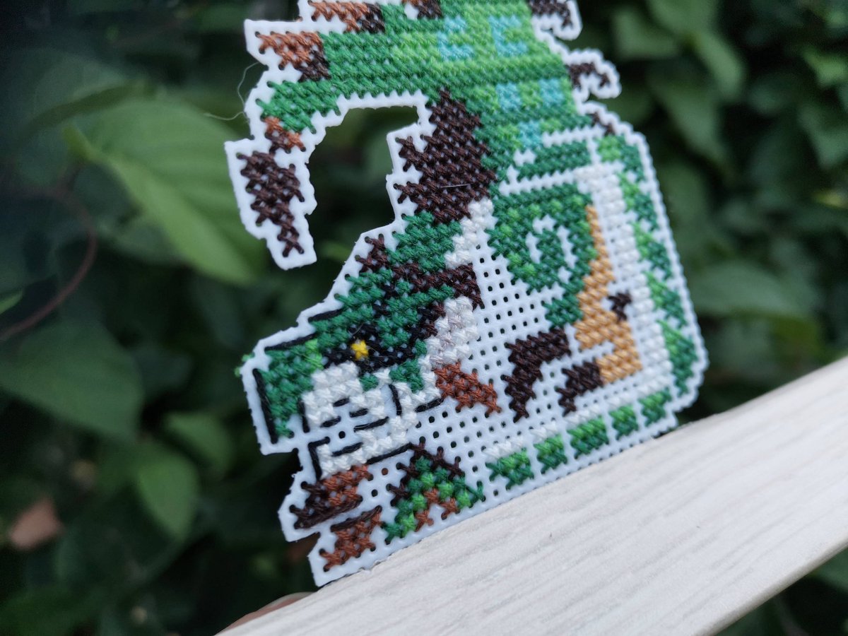 Hell_arred's tweet photo. Rathian is one of my favorite monsters from Monster Hunter.
She's finally ready! 

The figurine is made in the technique of cross-stitching on a plastic canvas.

#handmade #crossstitch #cross_stitch #MonsterHunter #rathian #Nintendo https://t.co/ho5S8k4mLV