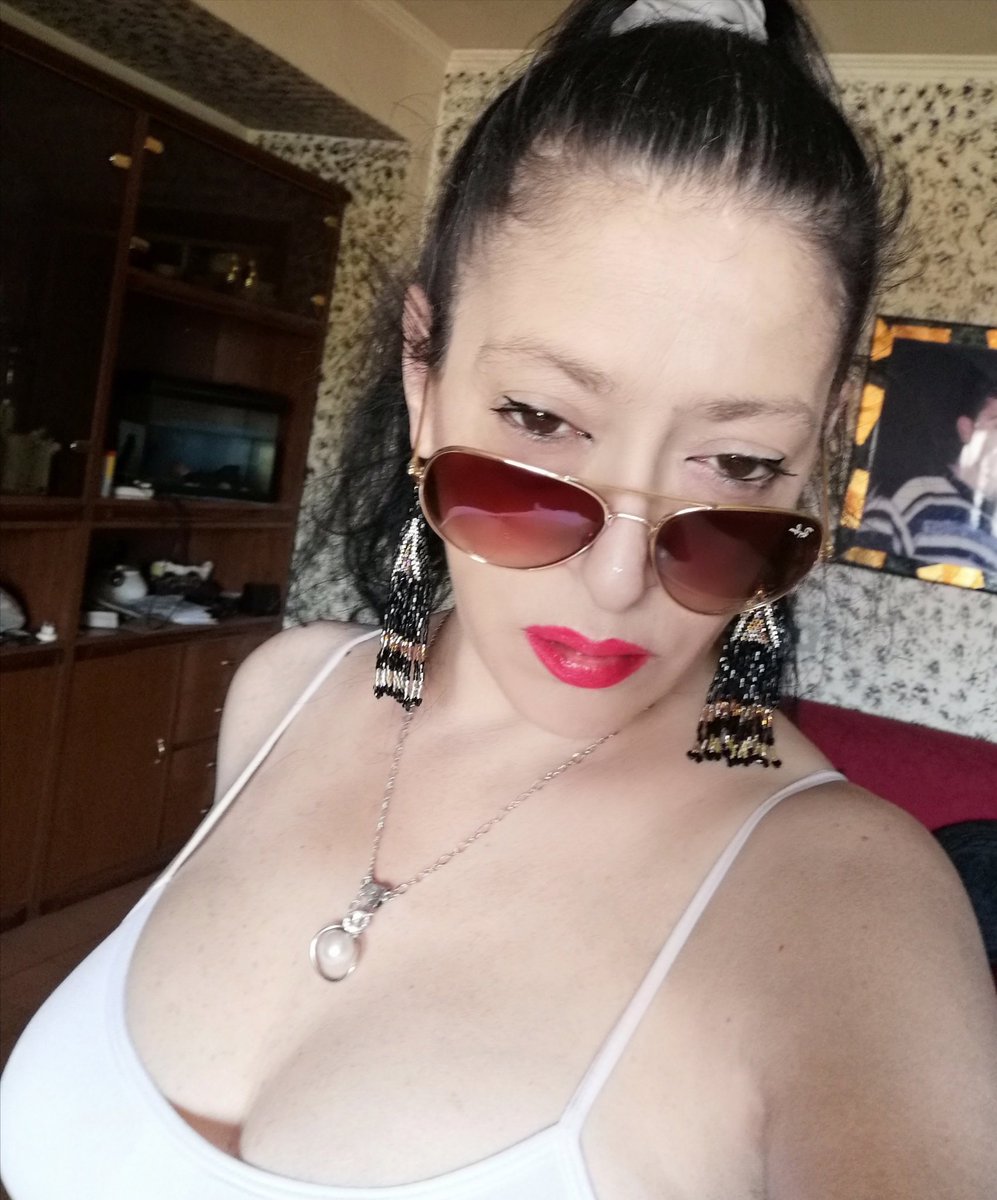 Maria tweet media