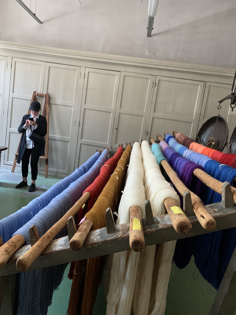 IFParis's tweet photo. #FocusDesign - Présentation de l'atelier de teinture et de l'atelier de haute-lisse par Emmanuel Pénicaut, responsable de production @MNGBS
-
@francediplo @MinistereCC https://t.co/YQNkC0TmtY