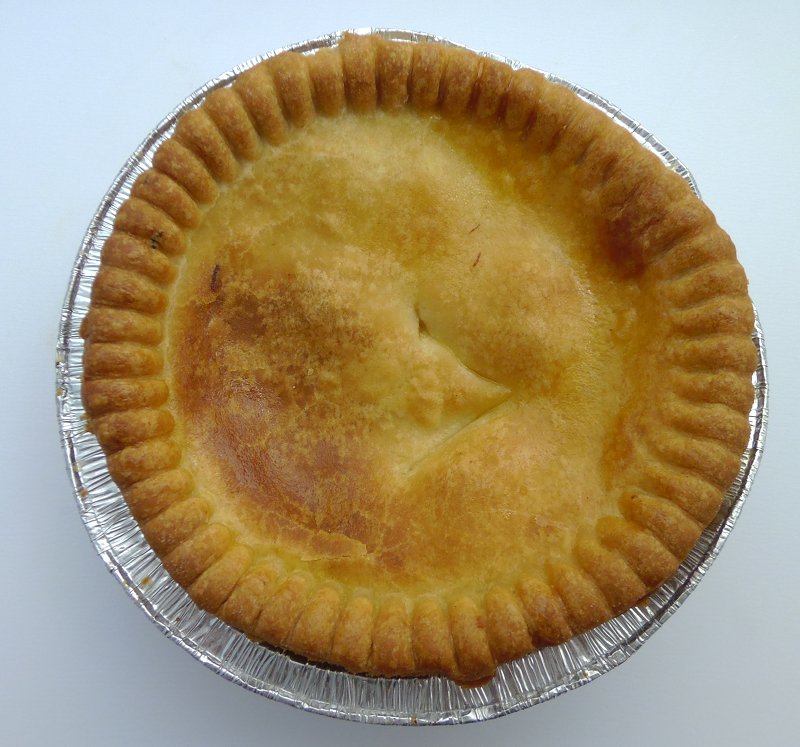 thelifeofpies's tweet photo. Nearly 100 entries now added to the new Good Pie Guide, including 20 full page colour featured pies. Today's entry is Burnley's finest, a @HaffnersPies meat and potato pie #pie #meatandpotatopie #Burnley #twitterclarets https://t.co/FIM2R2EcSx