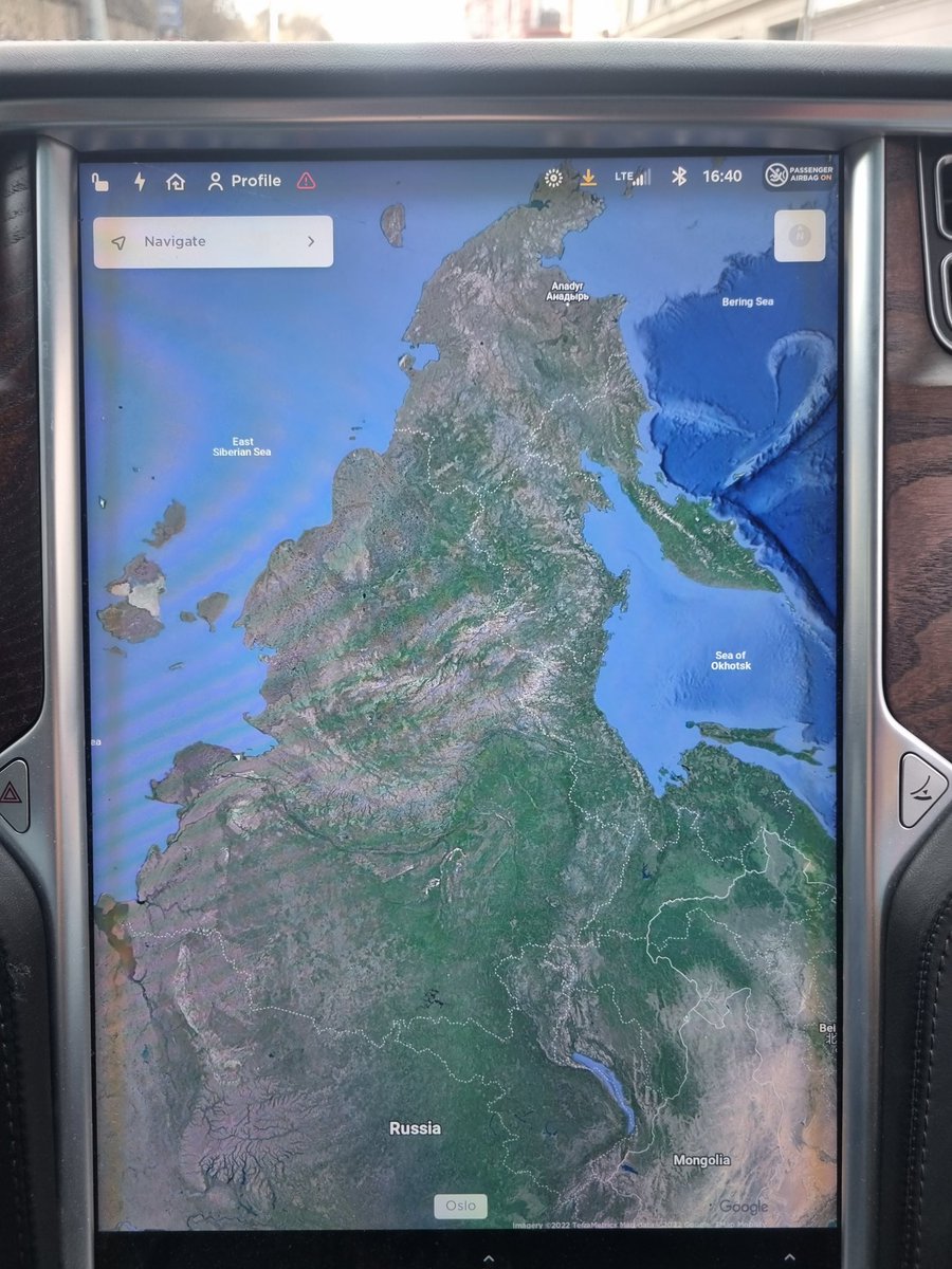 EricChrisKing's tweet photo. @elonmusk In my Tesla RUSSIA is more than TWICE THE SIZE OF AFRICA! Which both exaggerates Russia's position in the world, and undermines your home continent. If anyone can fix this it's you!
Russia is half the size of Africa. Please instill proportional maps https://t.co/qUTCsL5w1N