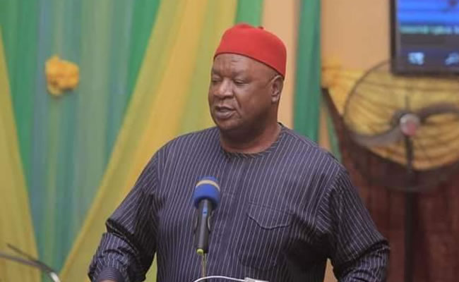 Disney_bea's tweet photo. Former Senate President and People’s Democratic Party (PDP) presidential aspirant, Anyim Pius Anyim, has said that he has the clear and detailed knowledge to solve the incessant challenges facing Nigeria. https://t.co/HXQckcHVdu