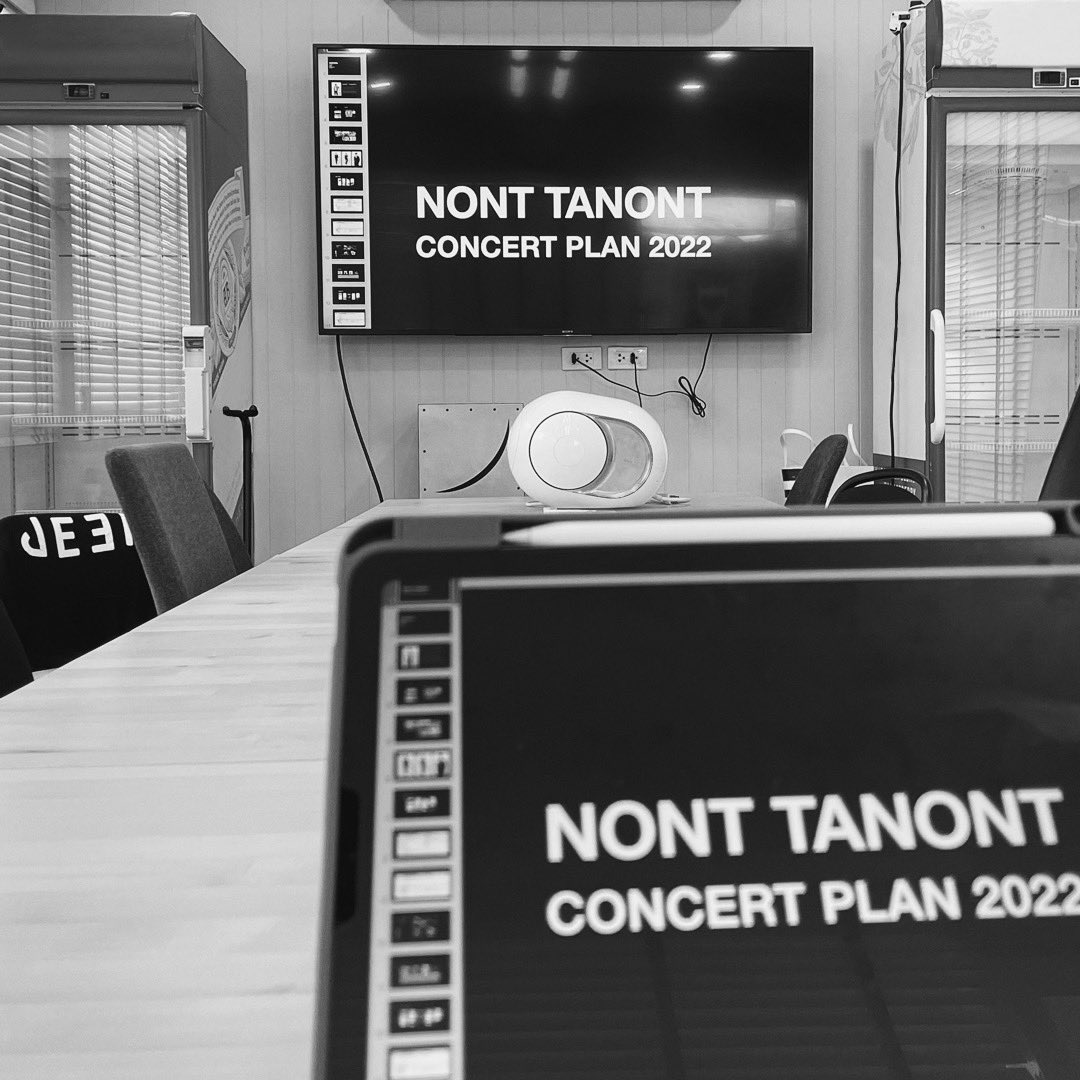 tanont916's tweet photo. STAY TUNE !!!

#NONTTANONT 
#LOVEiSENTERTAINMENT https://t.co/tCjGYUWkvL