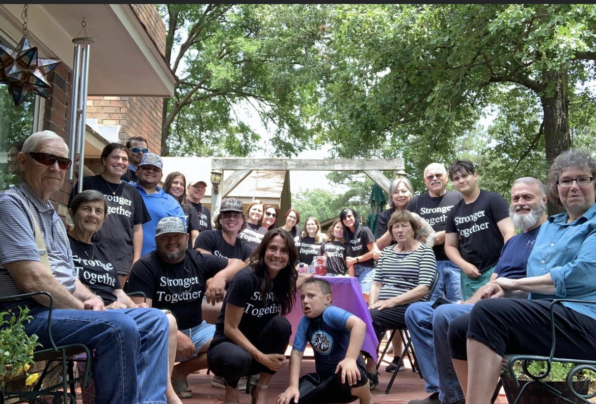 Killin_itFtness's tweet photo. Truly blessed to family a big ole family😊💕 https://t.co/37jDekvpp6