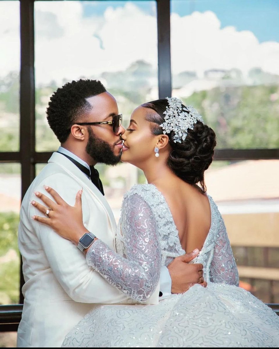 MikoloUg's tweet photo. Michael💕Winnie. Congratulations to you both💍
📸: #DynamicWeddingPhotography https://t.co/9pPmVccK4q
