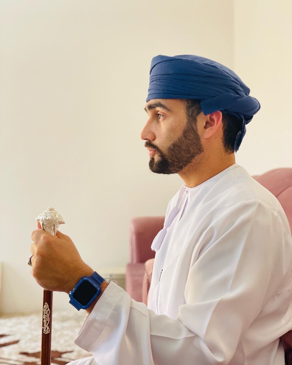 مُحمدْ الحَسني (@7moo10dy) on Twitter photo كُن وحيداً و لا تكن بديلاً 💙 كُن وحيداً و لا تكن بديلاً 💙