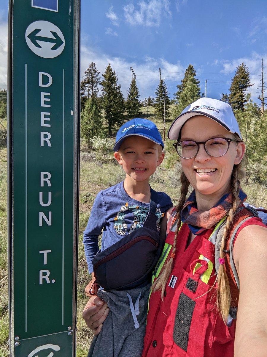 3dlinelocating's tweet photo. The Kamloops office is participating in the City’s “Adopt-A-Trail” program, and has completed their first trail hike & clean up!
https://t.co/nXy8NUKD1w
#HappyHiking
#3DTeam #Community #Kamloops #3DLineLocating https://t.co/3NebGUkhDc