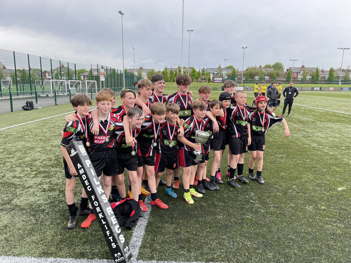 CommunitySaints's tweet photo. Congratulations to @Rainford_High Y8 who today won our Eric Chisnall School Trophy 🏆 

@Saints1890 #saintsandproud https://t.co/im2wbAh89Z