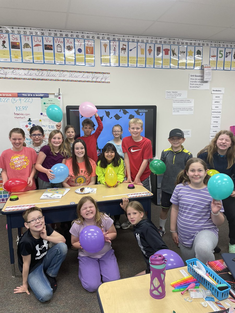 k_phillips28's tweet photo. Celebrating our TA and soon to be graduate @c_rystrom! Thank you for an awesome year! We will miss you dearly! 💙🤍🎓#cccougars https://t.co/ecCKgTpCag