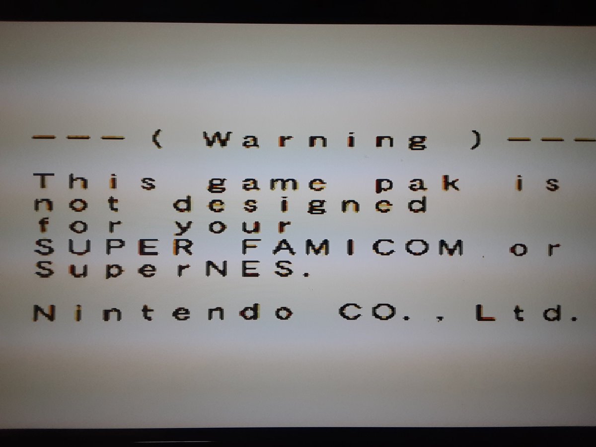 retro_memory's tweet photo. この画面が表示されるのはデータが破損してるのでしょうか？
1度ゲームデータを削除してから刺し直してダウンロードしても同じ画面が表示されます...この他に大工の源さんや餓狼伝説specialでも同じ様な画面が表示されプレイ出来なくて困ってます( ¯•ω•¯ )
詳しい方原因わかりませんかね
公式には無 https://t.co/ib2lSbpoB8