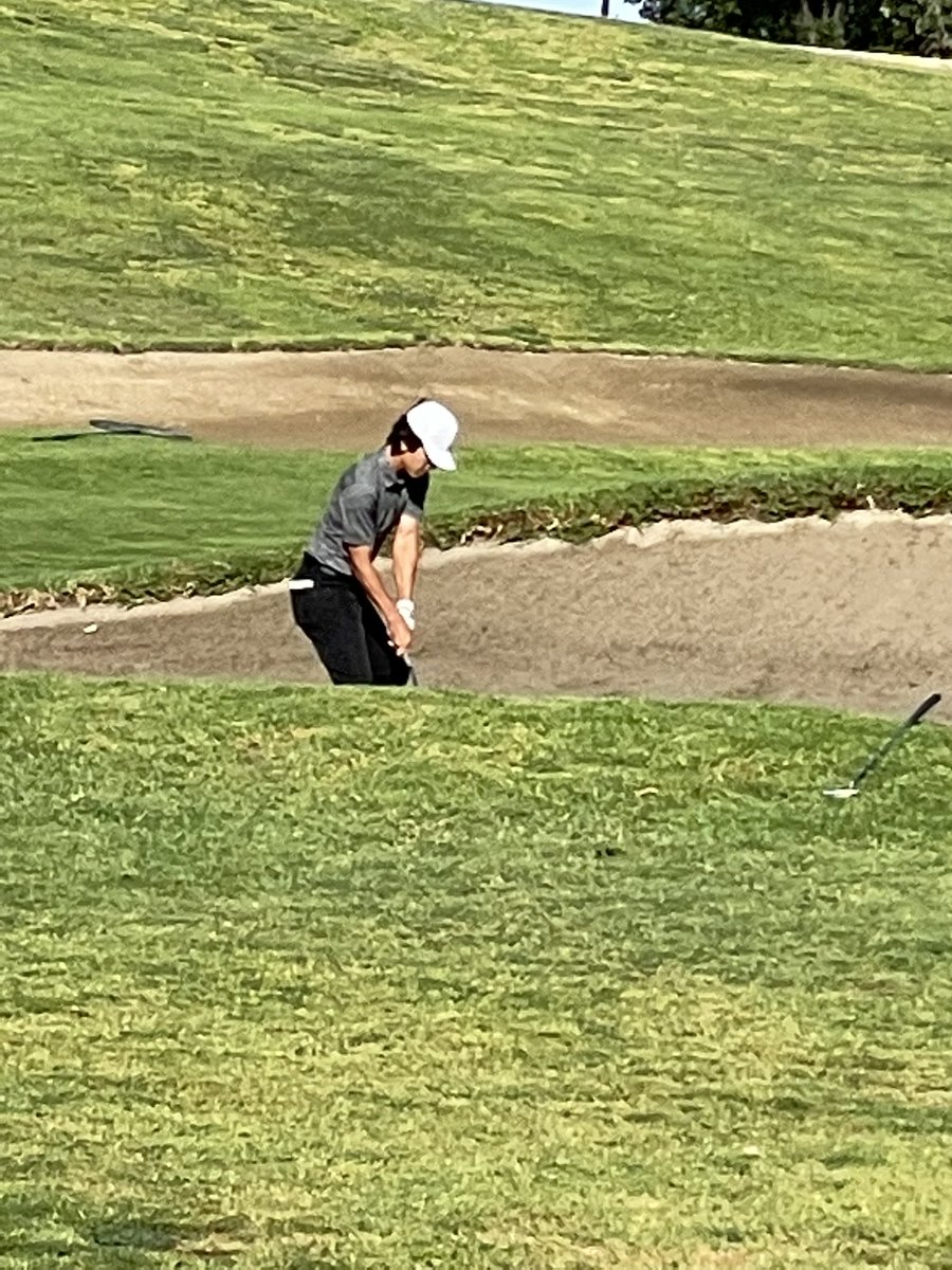 Ian birdies his second hole to go 1 under. <a href="/OLu_Athletics/">OLu Athletics</a>