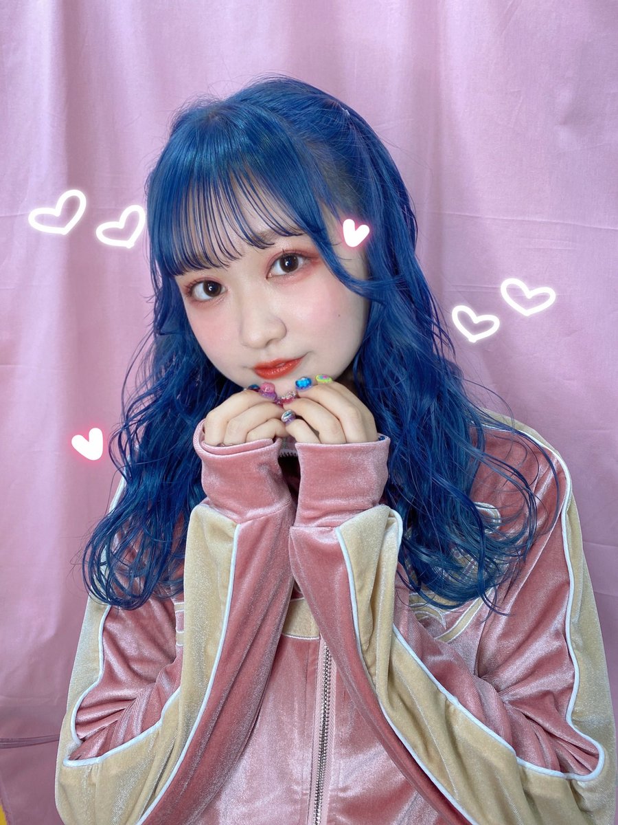 torule_ami's tweet photo. この間青髪にした時の📸 https://t.co/g7ujTZVVhh