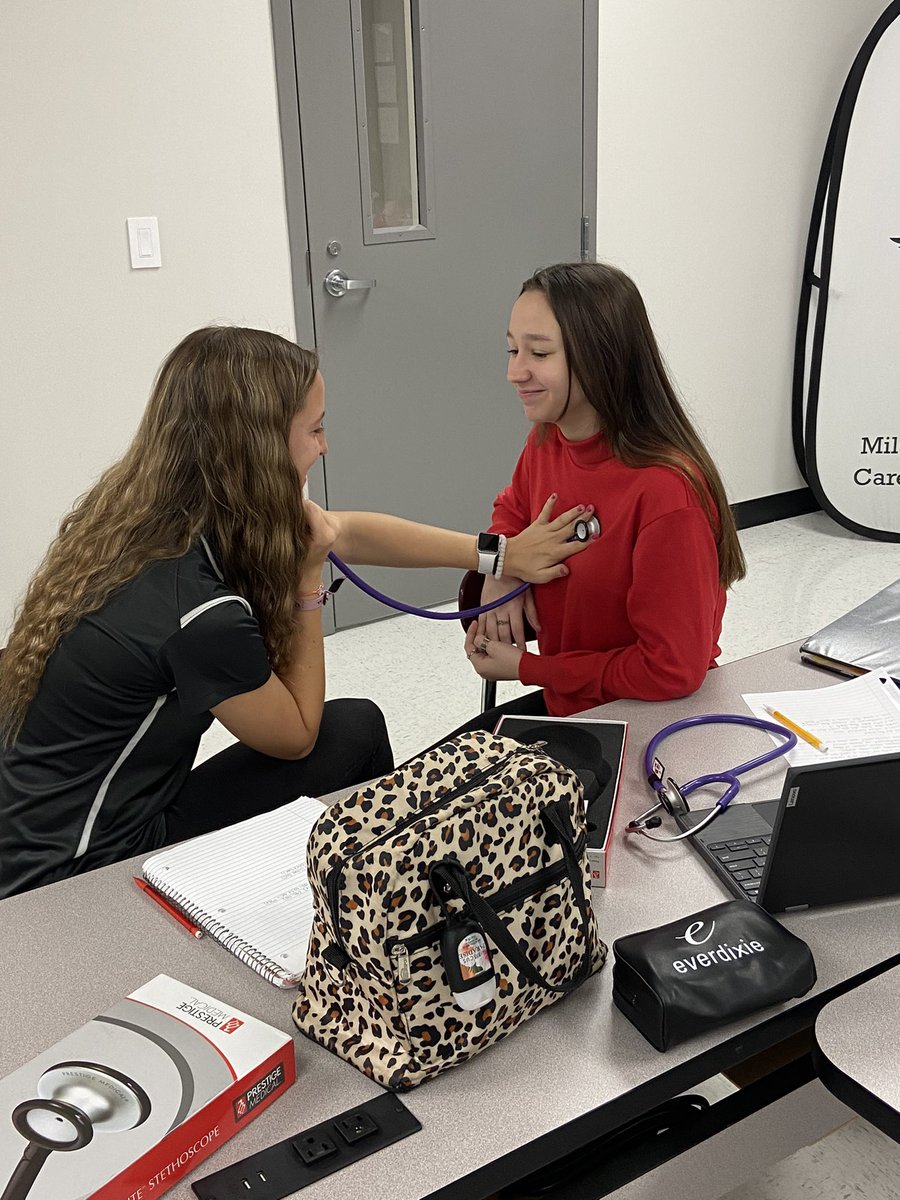 amygwatson18's tweet photo. Every year Health Science does a Skills Blitz at the end of the year-we’ve been learning the reasons why-but now they get to put this knowledge into play. It’s Second Christmas, y’all! #MilanAwesome #MilanCTE #LearnOneDoOneTeachOne https://t.co/CXl7balCXM