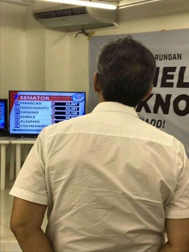 luvlyjakesm's tweet photo. honestly, vp Leni Robredo and atty. Chel Diokno deserves so much better. https://t.co/QBlrR8zWH6