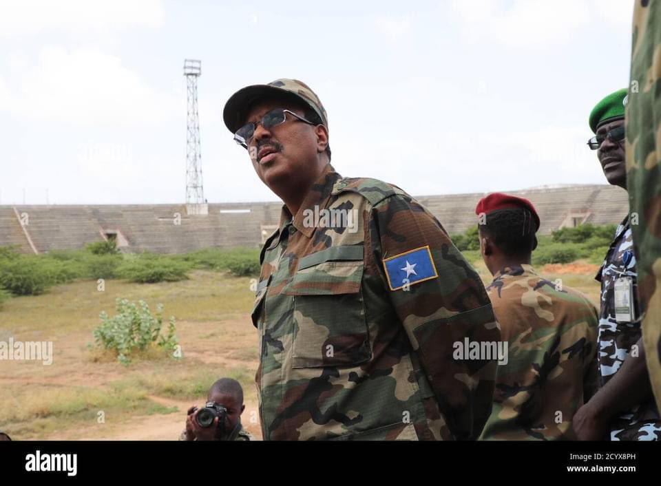 MrHussein17's tweet photo. @M_Farmaajo Maasha Allaah. 
Allaha kugu geeleeyo #kursiga aad u #tartamaysid Mudane Madaxweyne #Farmaajo, waxaana tahay  qofka ugu #haboon oo #Soomaali wax u sooqabtay, waxbadana u qabandoona #guusha kadib Idanka Alle. Allaha ku #xafido Adduun iyi Aakhiraba #guushuna kaama foga. https://t.co/6ENBzKAQ84