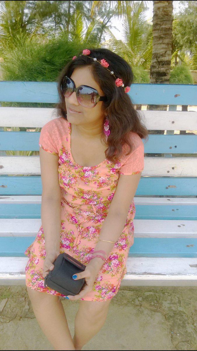 cpaheli's tweet photo. A Tiara” can make all the difference. ❤️❤️
Had to post this.  #5YearsBack https://t.co/CPJvKiYPlE
