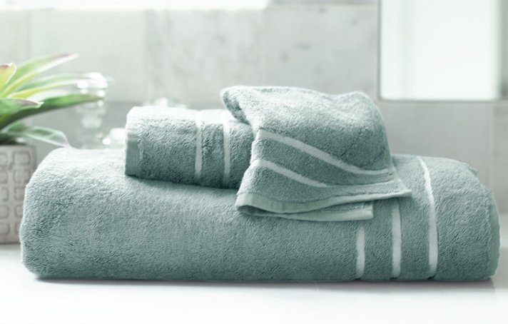 pausitivevibe's tweet photo. #Win a Cariloha $100 Gift Code! Indulge in their super soft plush towels! It is the comfiest bundle you will ever feel. @pausitivevibe @cariloha US/CAN 6/8 https://t.co/9k0cI1woU6 #bathlinen #luxurysoftness ENDS TONIGHT https://t.co/M3Sp6SOIO9