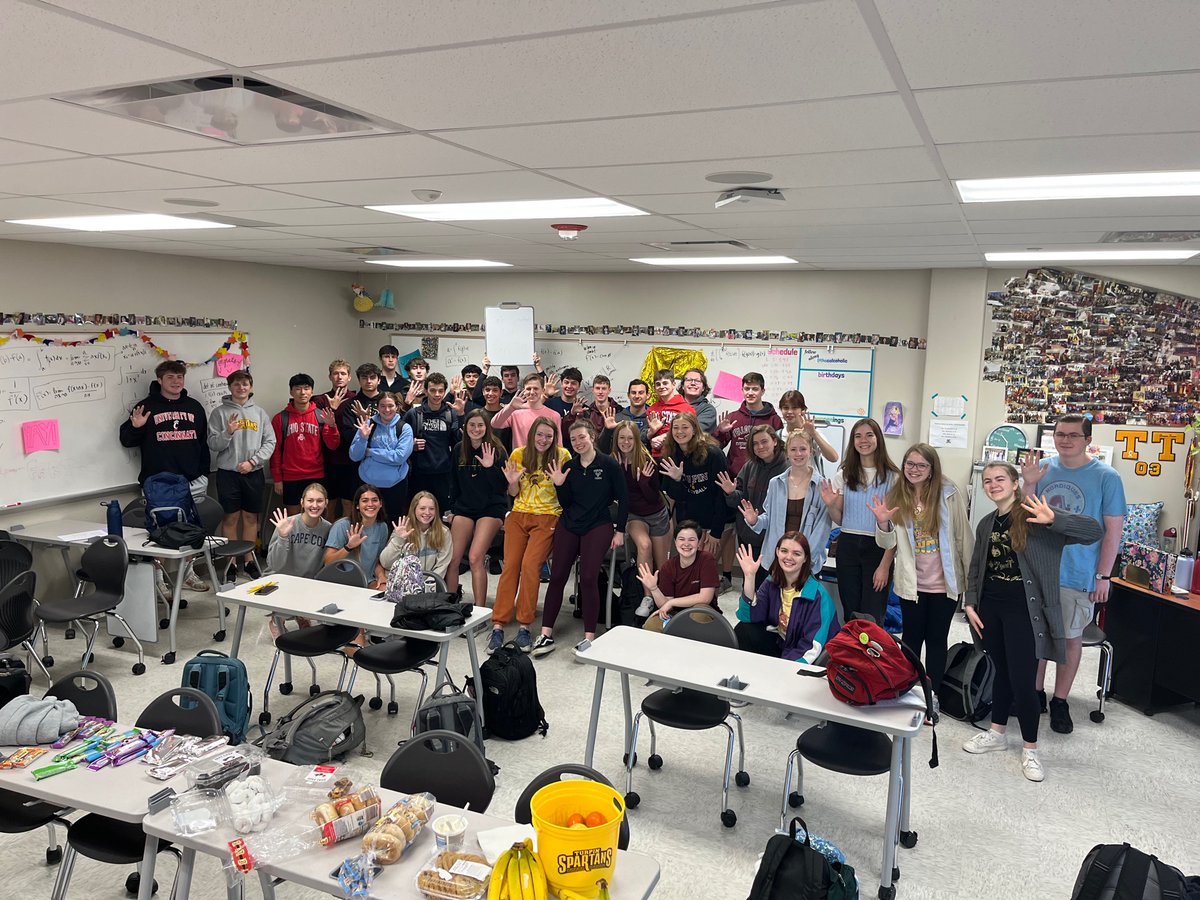 Mrs. Stelzer tweet media