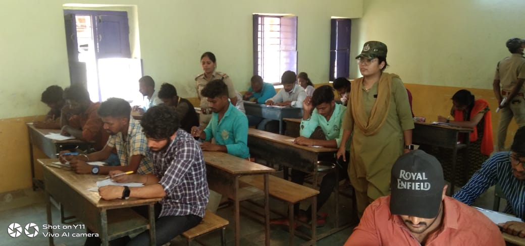 AmrabadTiger's tweet photo. An entrance test for free coaching (ATR Study Circle) to exams conducted by TSPSC  was held today.A total of 311 candidates appeared for this exam.@ntca_india @HarithaHaram @dobriyalrm @pargaien @vikas_meena_ifs @Bandipur_TR @IFS_Vignesh @Kawal_TR @nstr_tiger https://t.co/HCAe9BEQoe