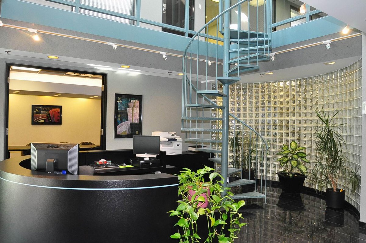 FirstRichmondPC's tweet photo. Need a quiet meeting room? Free coffee and free parking too! https://t.co/yTQvFwyvB5