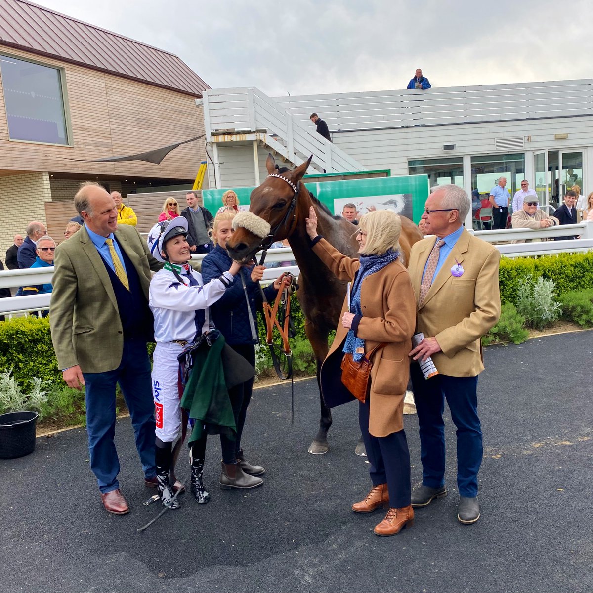 Catterick Racecourse tweet media