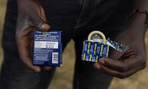 Kitandwegerald1's tweet photo. If it’s on your safe and if it’s off your unsafe. My fellow youths “Twebereremu” @RHUganda @RHUIntern22 @Trustcondoms https://t.co/6lOTBbYQjP
