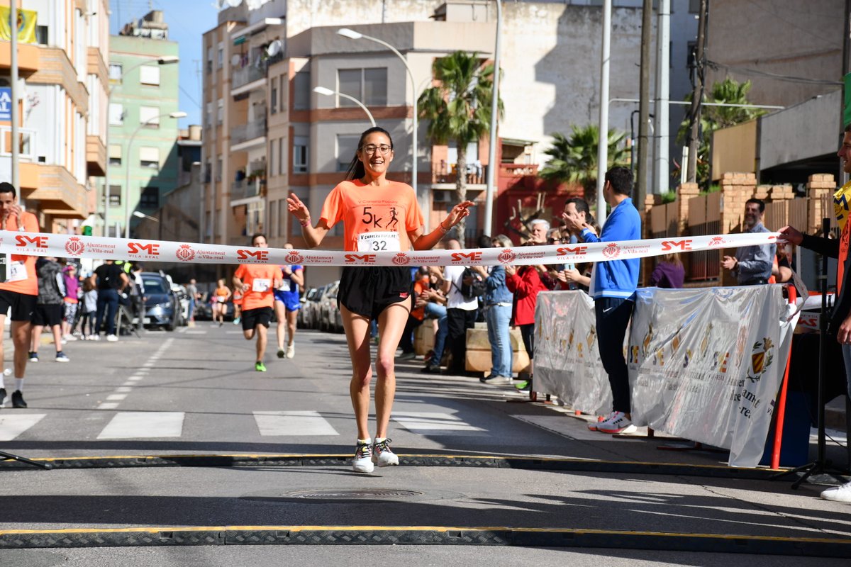 ajvila's tweet photo. 🏃‍♀️🏃 El 5K Moviment Consolació ha donat el tret d'eixida al circuit de carreres populars de 2022. Esport i salut per a tots els públics de la mà de @SMEVILAREAL i les entitats de la nostra ciutat 👏

Clica per a veure totes les fotografies 👇
https://t.co/Mc9KcUXWNQ https://t.co/puzWk7NWyW