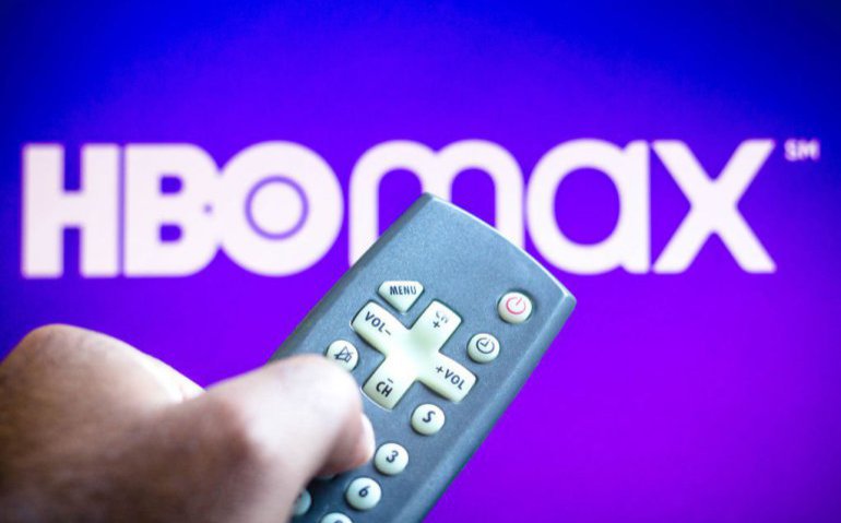 TotaalTV's tweet photo. Viaplay en HBO Max binnen maand beiden half miljoen abonnees #Viaplay #Formule1 #HBO #HBOmax #Telecompaper #media @nent_group @viaplay_nl @viaplaysportnl @HBOmaxnl https://t.co/Q78mM6Ltjp https://t.co/lRdzgCiqIB