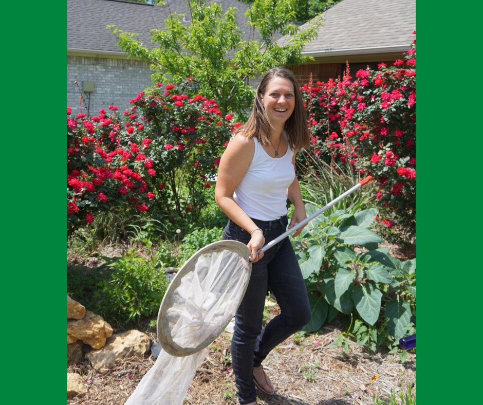 Congratulations to Sabrina Moore of #UNTbiology for receiving the Faculty Senate's Outstanding Teaching Fellows/Teaching Assistants Award!

"It is great to be recognized as an Outstanding TA and for the passion I have for teaching," said Sabrina.

More at: cos.unt.edu/news/sabrina-m…