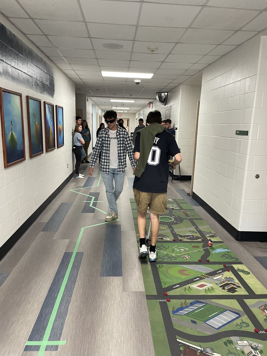 RalstonK's tweet photo. Save A Life Tour at #mycrcs today! Thank you @MrsBarry8 for organizing this. Kids, keep your eyes open & on the road! Don’t drive drowsy-#sleep8 @thesleepguy8 https://t.co/tEI0lXylXc