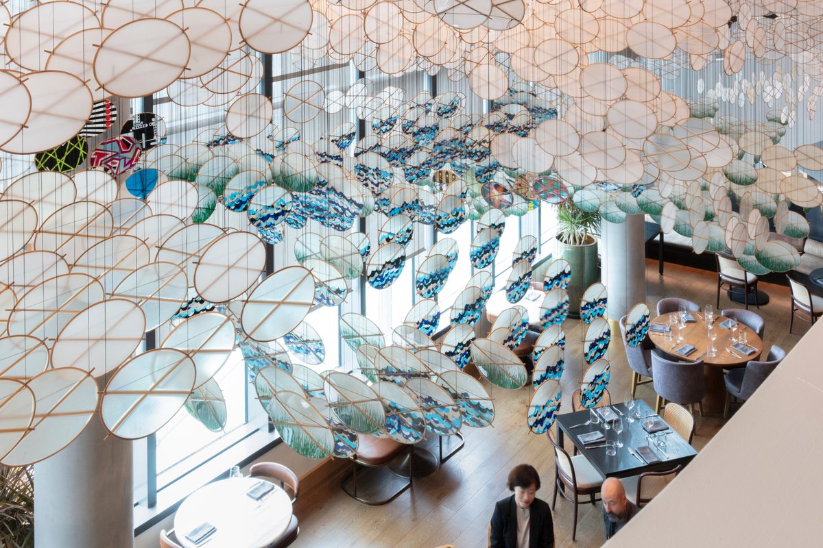 SFOMuseum's tweet photo. The work creates the impression of a landscape drifting in and out of visibility through clouds, or slowly becoming subsumed by a descending marine layer. #AAPIHM #JacobHashimoto @SFAC https://t.co/zbH7YQuFLn