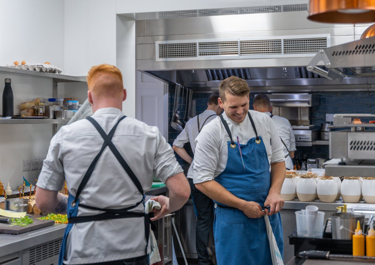 InterludeSussex's tweet photo. No Monday blues here 😏 💙

Our team is ready for a week of foraging, prep and service 🍽️

#restaurantinterlude @BritainsFinest @EatBrighton #leonardsleegardens #sussex #michelinstar #michelinguide https://t.co/vK8QmHdTHK
