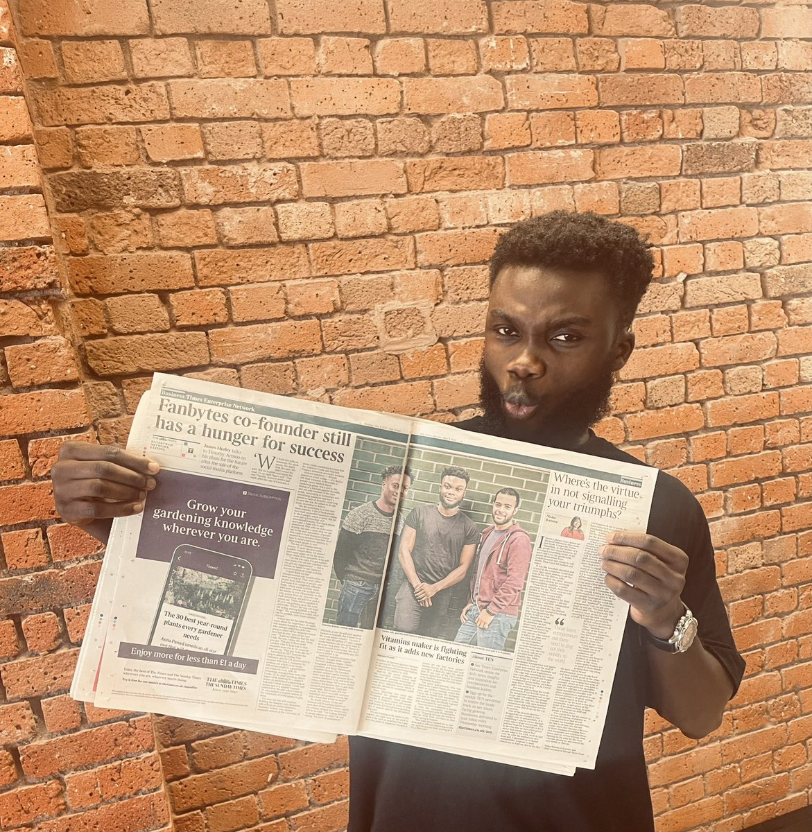 Timothy Armoo tweet media