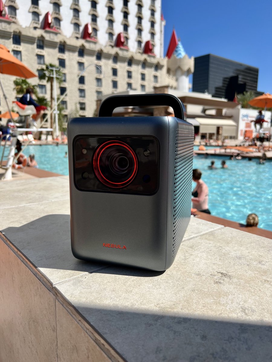 SeeNebula's tweet image. Soaking up the sun and a movie today ☀️🎞

Don&apos;t forget to check out our $500K giveaway: seenebula.co/TWCosmosLaser4K

#CosmosLaser4K #NebulaCosmosLaser #NebulaProjector #EscapeWithNebula #vacation #projector #movietime
