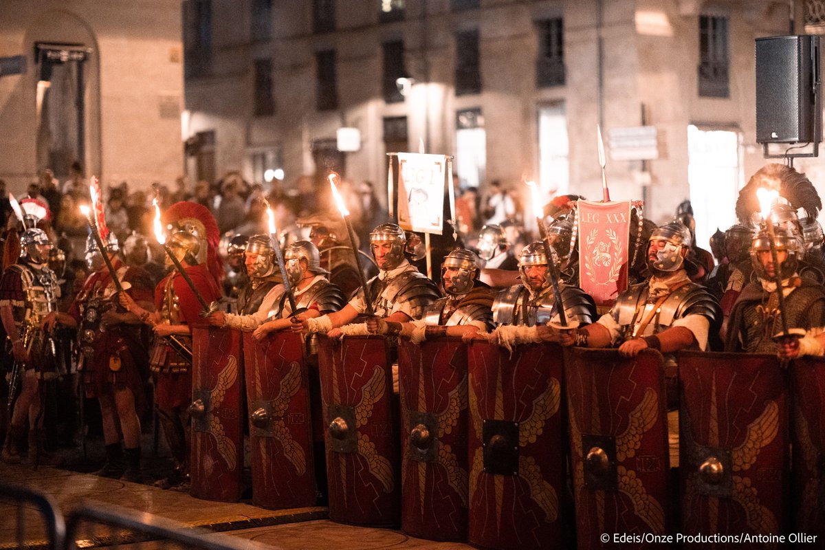 ArenesNimes_off's tweet photo. Les #JournéesRomaines sont terminées ! Merci à tous d’avoir animé avec nous cet #évènement historique et immersif qui a plongé notre ville à l’époque Romaine.⏳

Crédits photos : @EdeisOfficiel - Onze Productions - Antoine Ollier - Quentin James

#ArenesdeNimes @nimes https://t.co/ST9iv599db