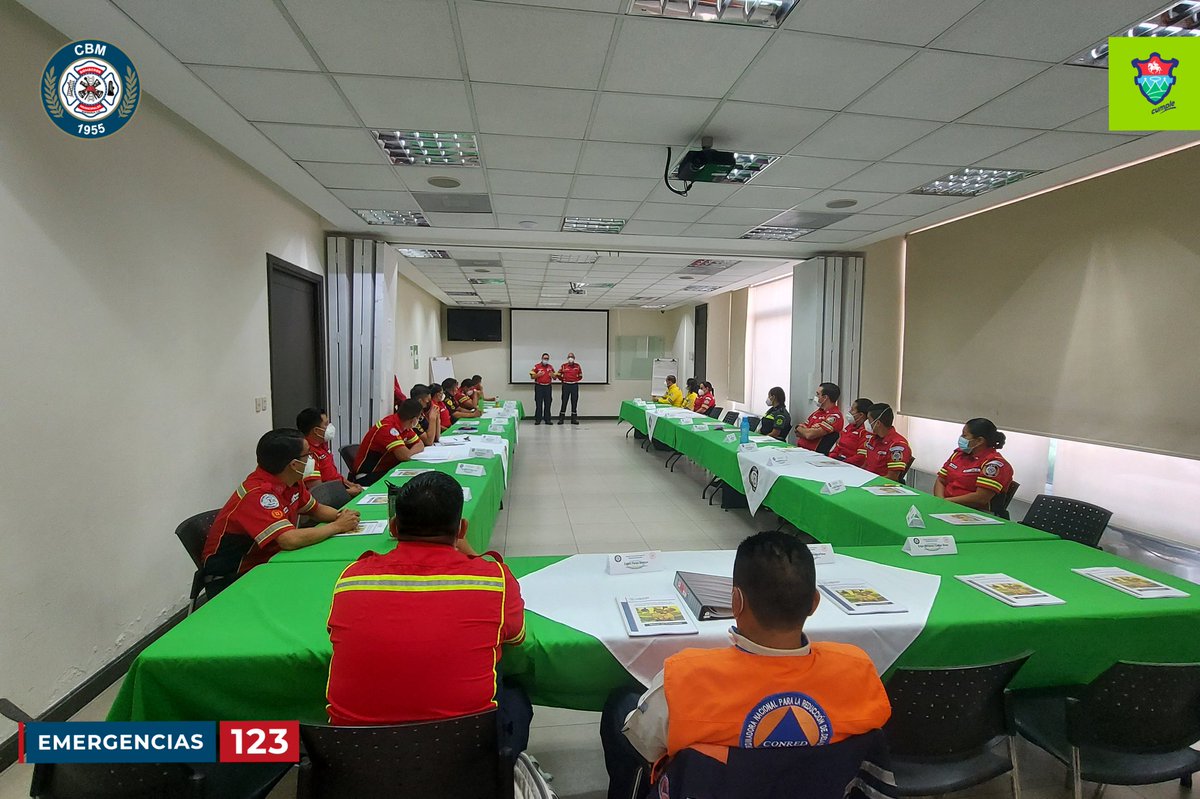 bomberosmuni's tweet image. #CbmInforma #CursoCISCI

Hoy dió inicio el curso #CISCI realizado en las aulas de  Escuela Técnica de @bomberosmuni y participan instituciones de @CBMDEPTAL @BomberosM_Mixco @scpmuni el curso durará una semana.