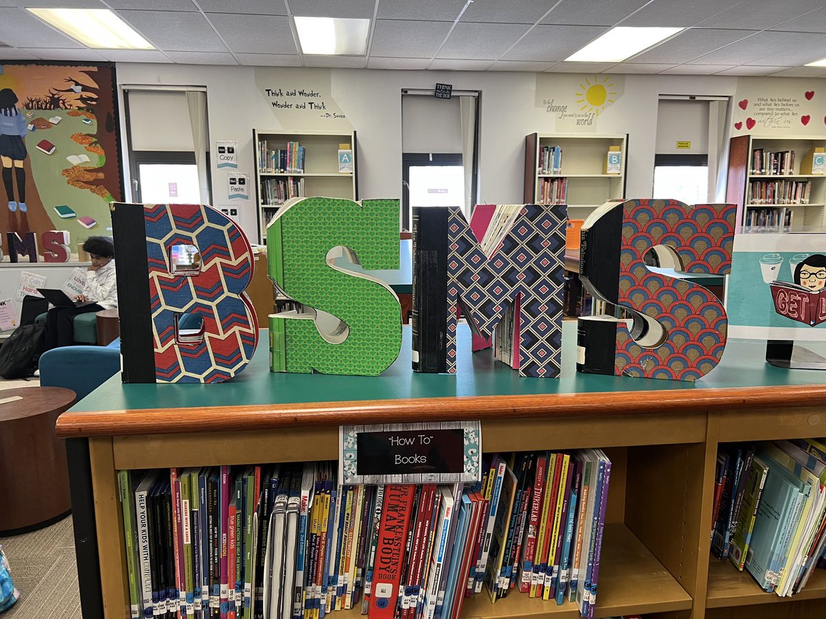 BSMSLibrary's tweet image. Old book repurposing 🙌🏼 thanks to our tech teacher, Mr. Orofino! @BayShoreSchools @BayShoreMSLrnrs @ChrisKauter