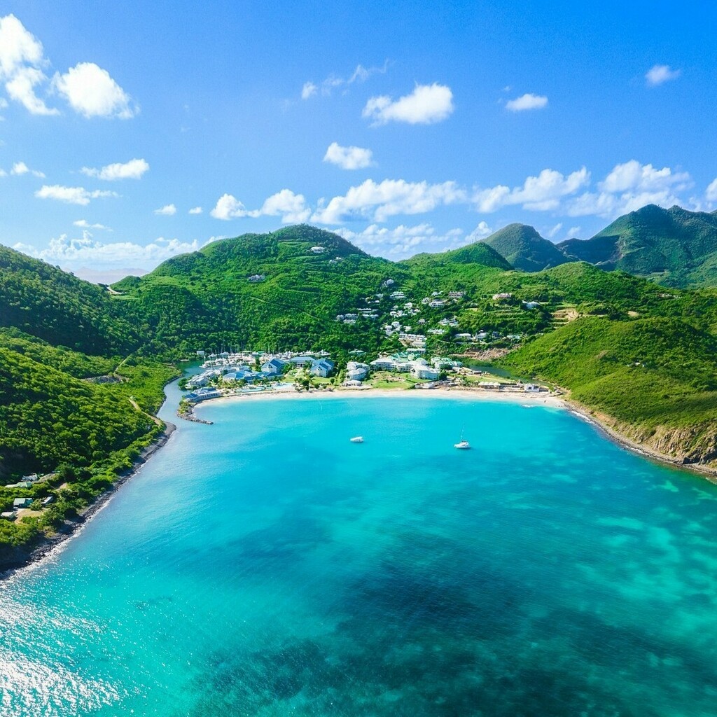 UnlimitedVC's tweet photo. Experience #SecretsStMartin Resort &amp; Spa, the only all-inclusive property on the French side of the island, has made its home in a secluded, tranquil cove in the #AnseMarcel Bay, where the #AtlanticOcean meets the #CaribbeanSea.
😍🌞
Vive #SecretsStMar… https://t.co/4Ls9iXcX6i https://t.co/OslWtr0nXg