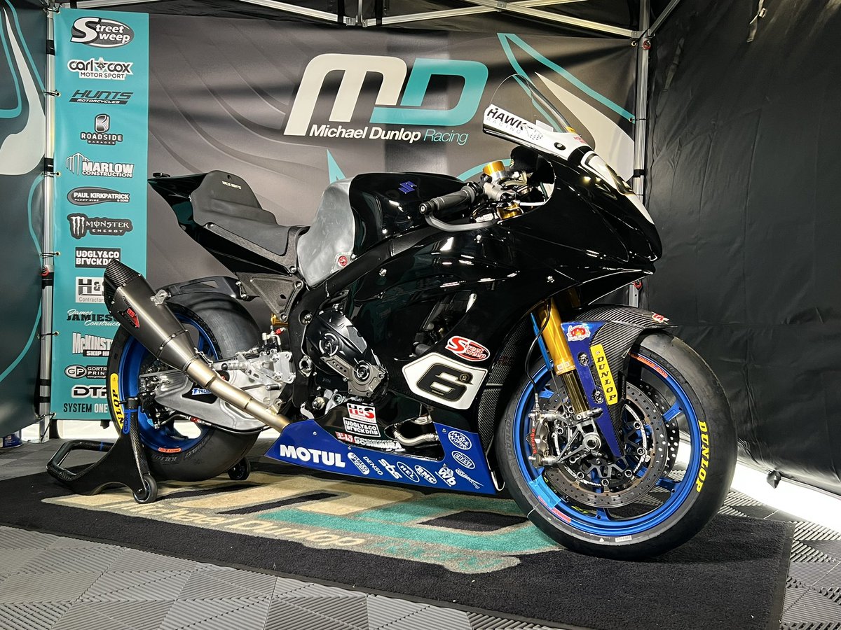 M_Dunlop3's tweet photo. So here we go nw200 time and a superbike bike as well with some old faces. https://t.co/XVHkvLYgBM