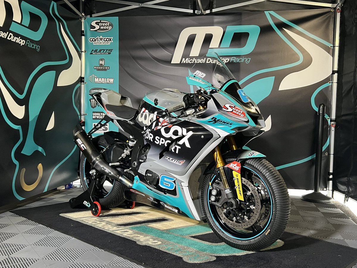 M_Dunlop3's tweet photo. So here we go nw200 time and a superbike bike as well with some old faces. https://t.co/XVHkvLYgBM